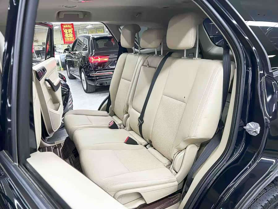Ford Everest 2020 car image #24