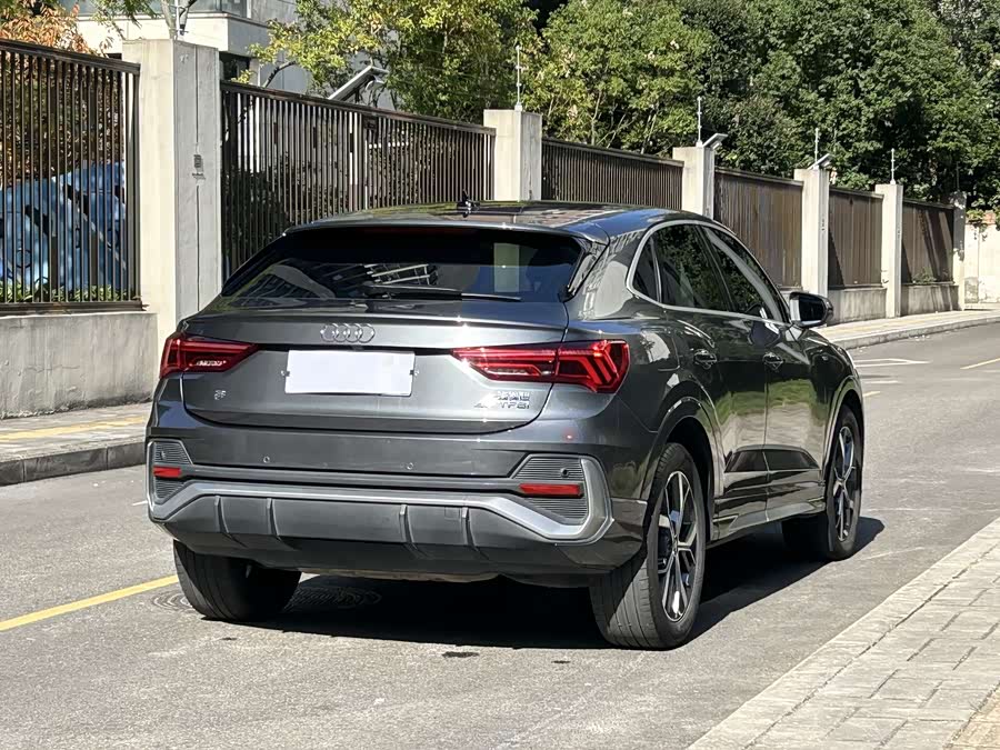 Audi Q3 Sportback 2020 car image #24