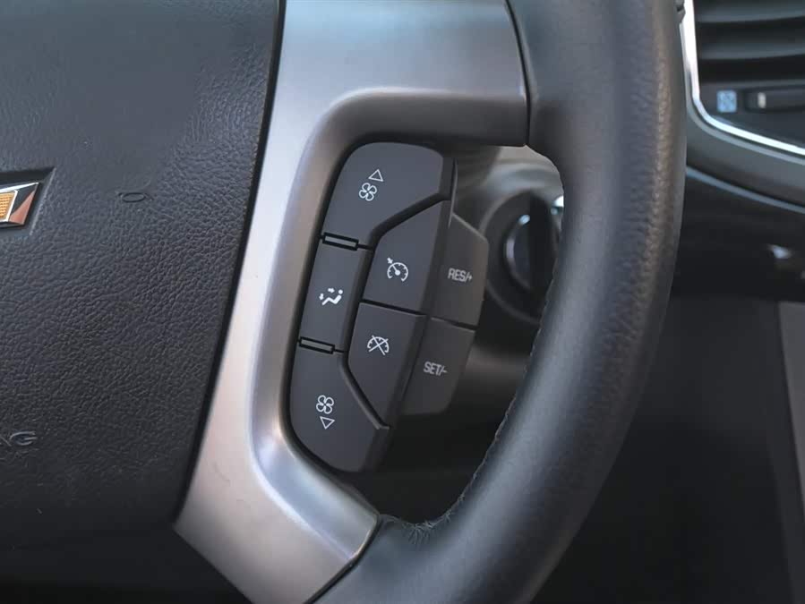 Chevrolet Captiva 2016 imagen de coche #24