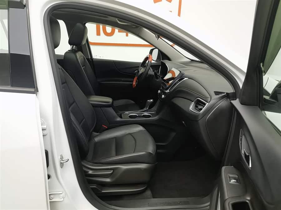 Chevrolet Equinox 2020 #24 Chevrolet Equinox 2020 car image #24