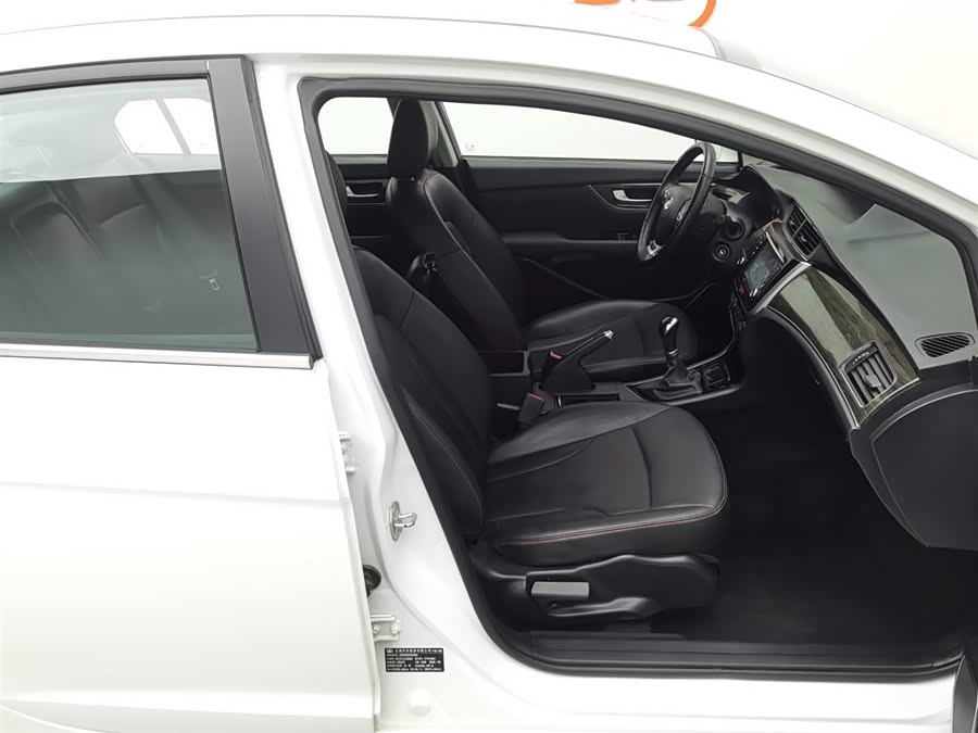 Great Wall C50 2015 #24 Great Wall C50 2015 car image #24