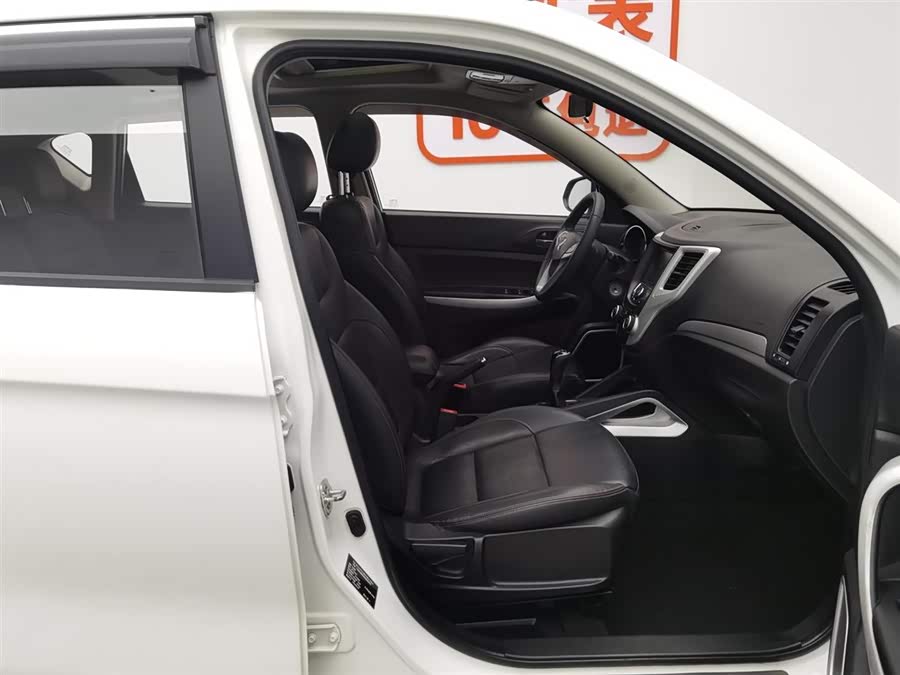 Changan CS35 2016 car image #24