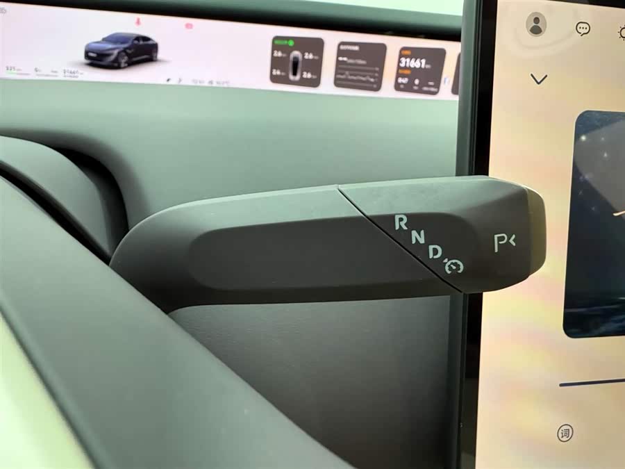 Avatr 12 2023 car image #24