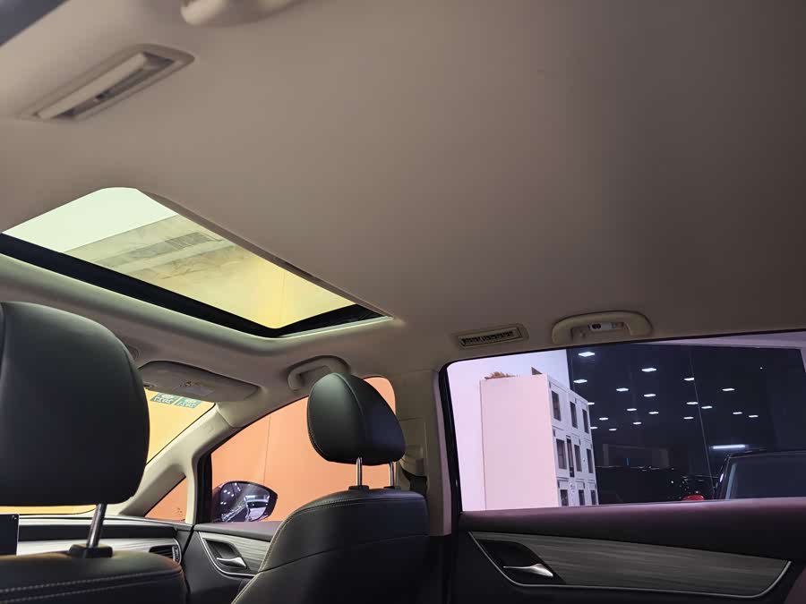 比亚迪 宋MAX新能源 2019 汽车图片 #24