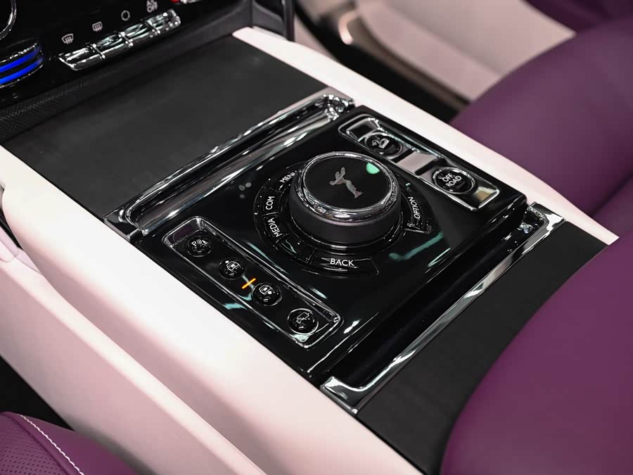 劳斯莱斯 库里南 2022 汽车图片 #24