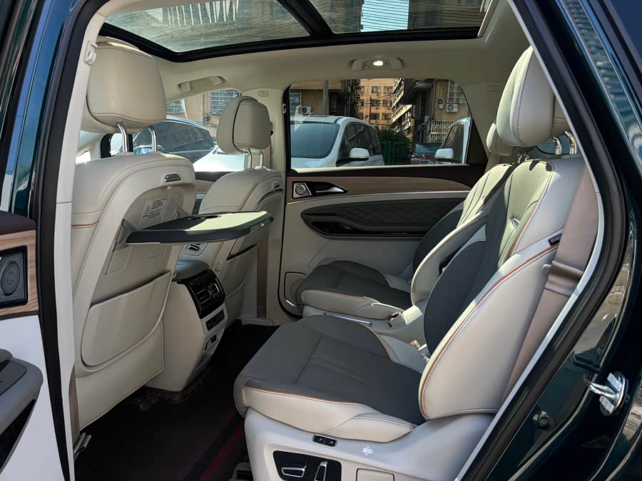 Forthing Yacht 2023 #24 Forthing Yacht 2023 car image #24