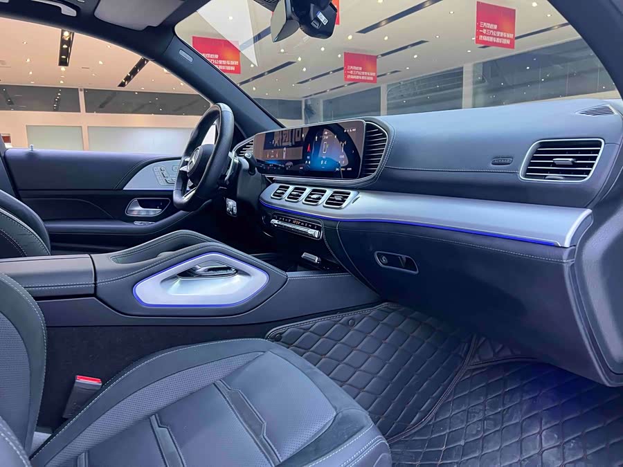 Mercedes-Benz GLE AMG 2023 immagine di auto #24