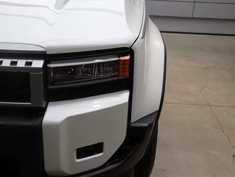 丰田 普拉多 2025 汽车图片 #24