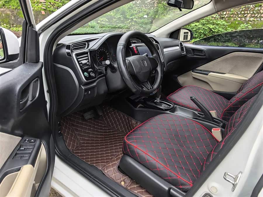 Honda Greiz 2016 #24 Honda Greiz 2016 car image #24