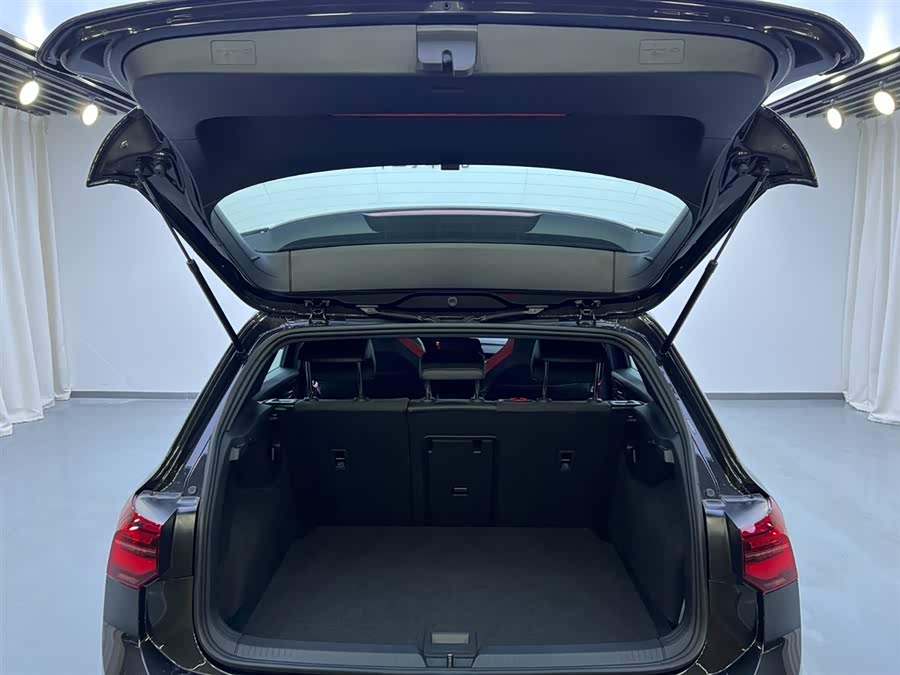 Volkswagen GolfGTI 2025 car image #24