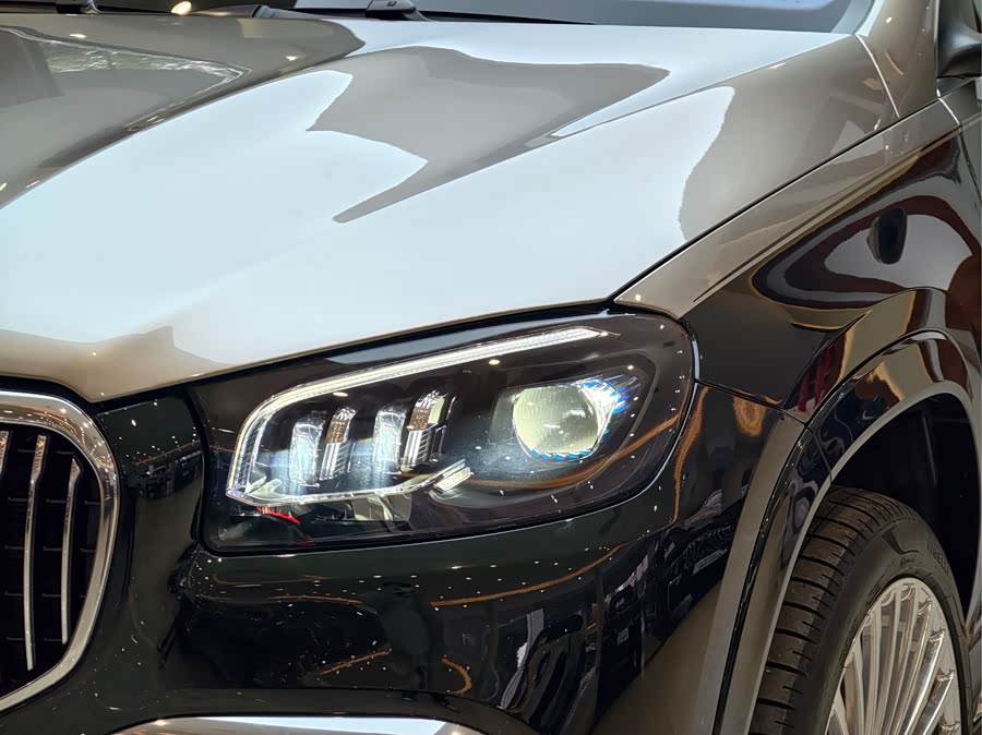 Mercedes-Benz Maybach GLS 2022 car image #24