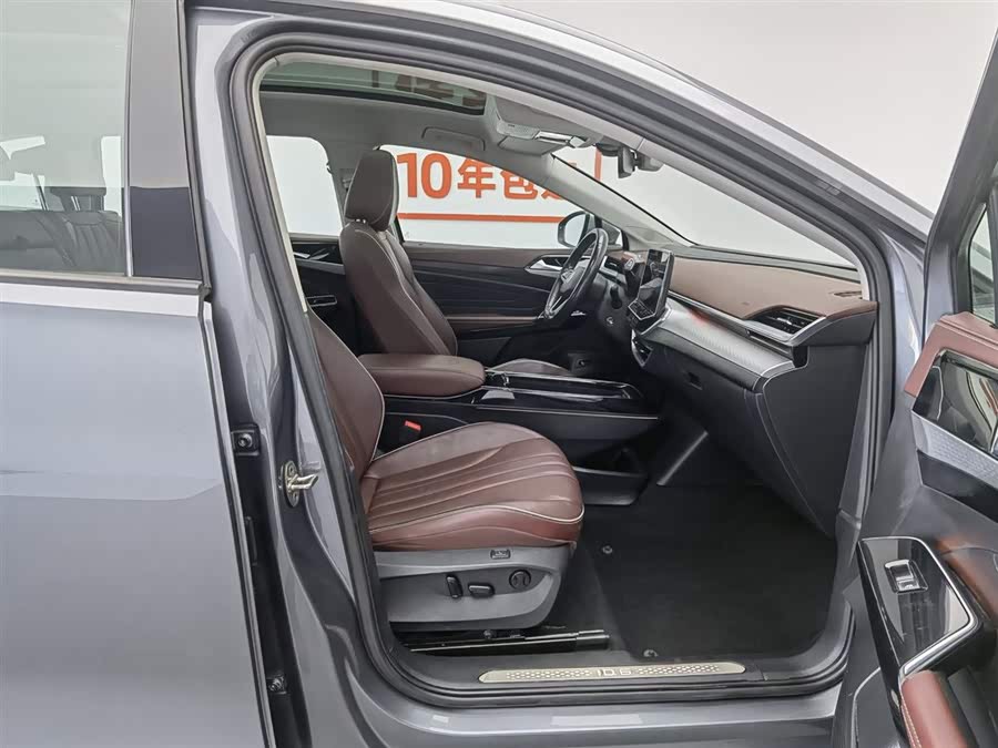 Volkswagen ID.6 X 2021 car image #24