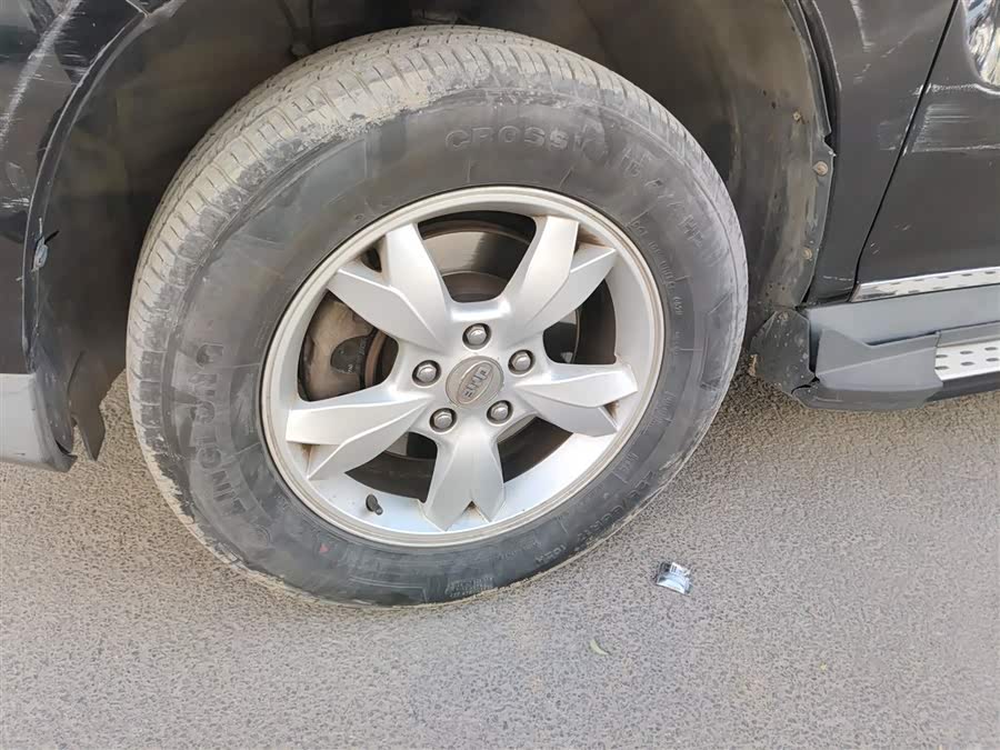 BYD S6 2014 #24 BYD S6 2014 car image #24