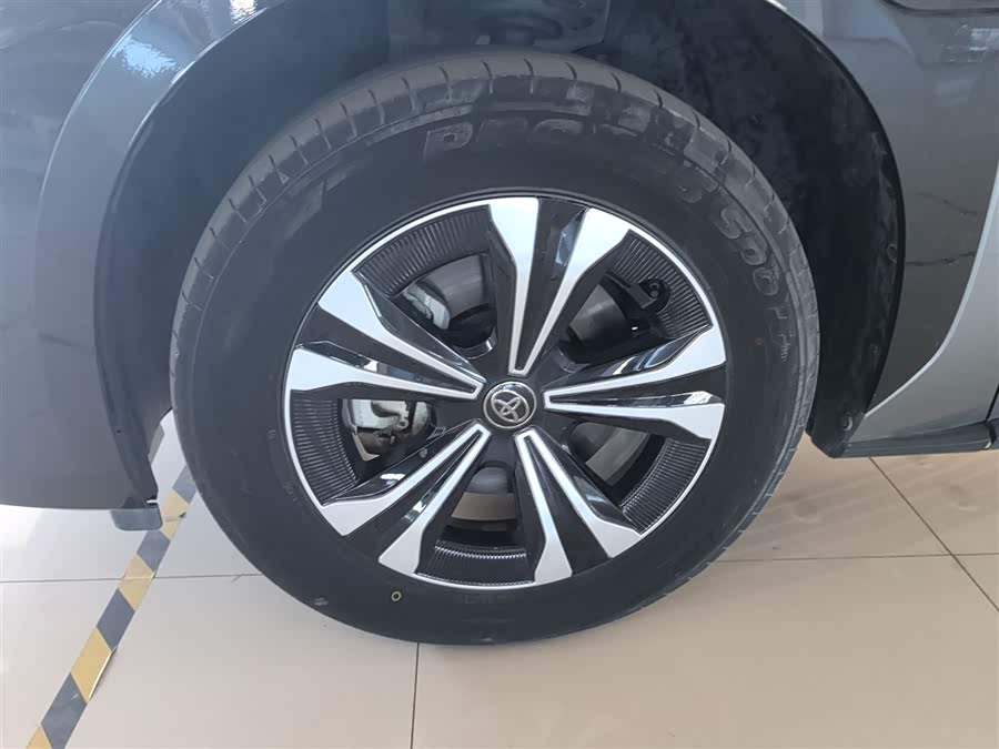 Toyota bZ4X 2022 immagine di auto #24