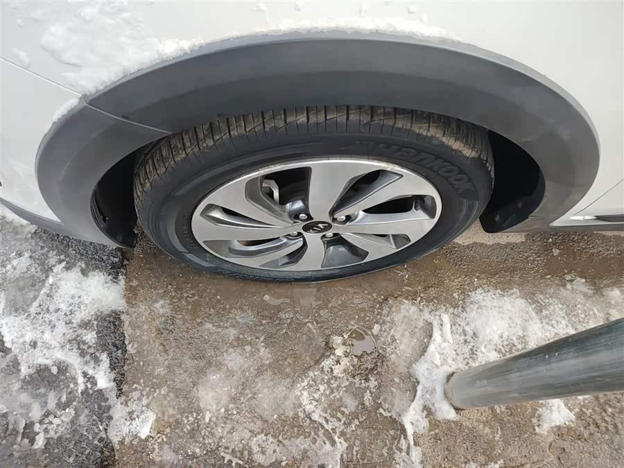 Kia Rio Cross 2017 صورة سيارة #24