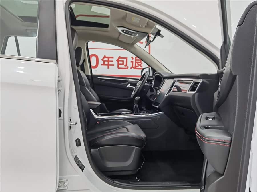 SWM斯威汽车 SWM斯威G05 2019 汽车图片 #24