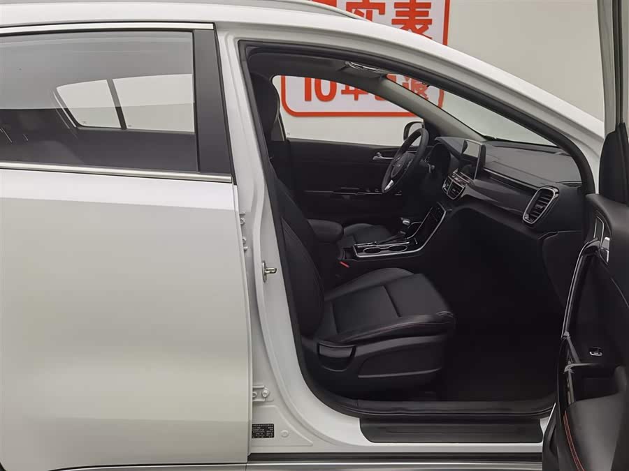 Kia KX5 2022 imagen de coche #24