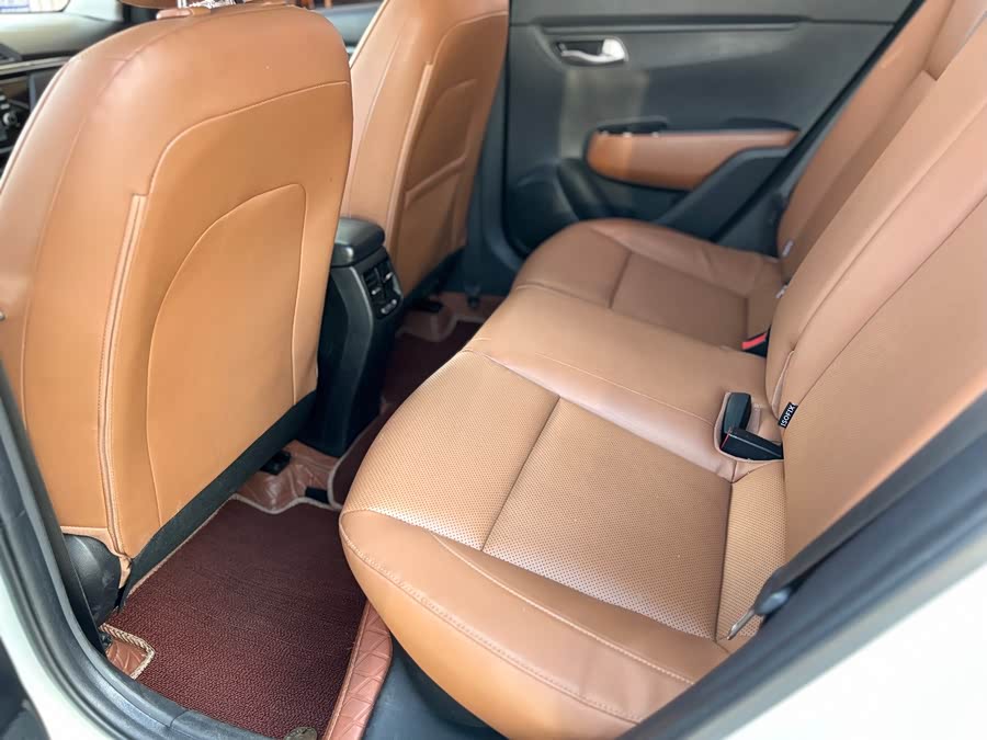 Kia Rio Cross 2018 صورة سيارة #24