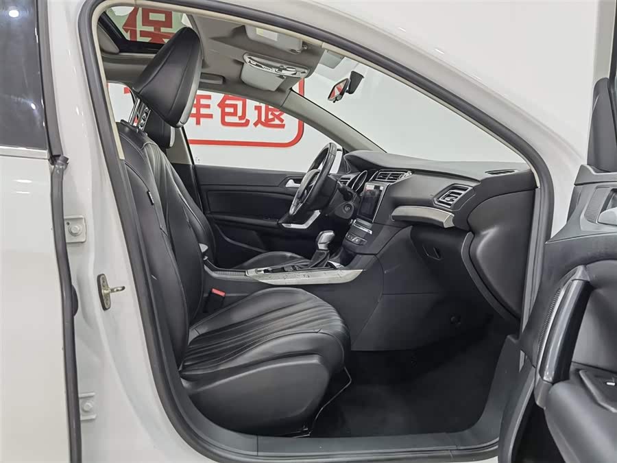 Peugeot 408 2018 car image #24