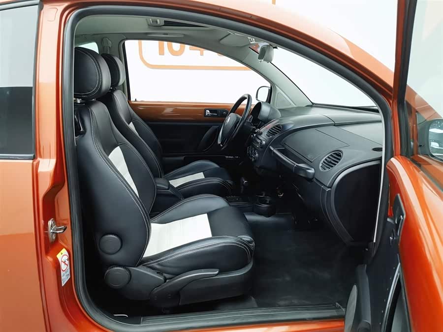 Volkswagen Beetle 2011 immagine di auto #24