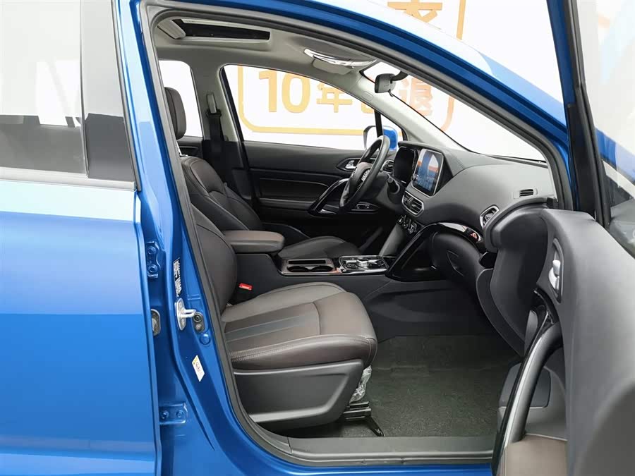 GAC ix4 2018 #24 GAC ix4 2018 car image #24