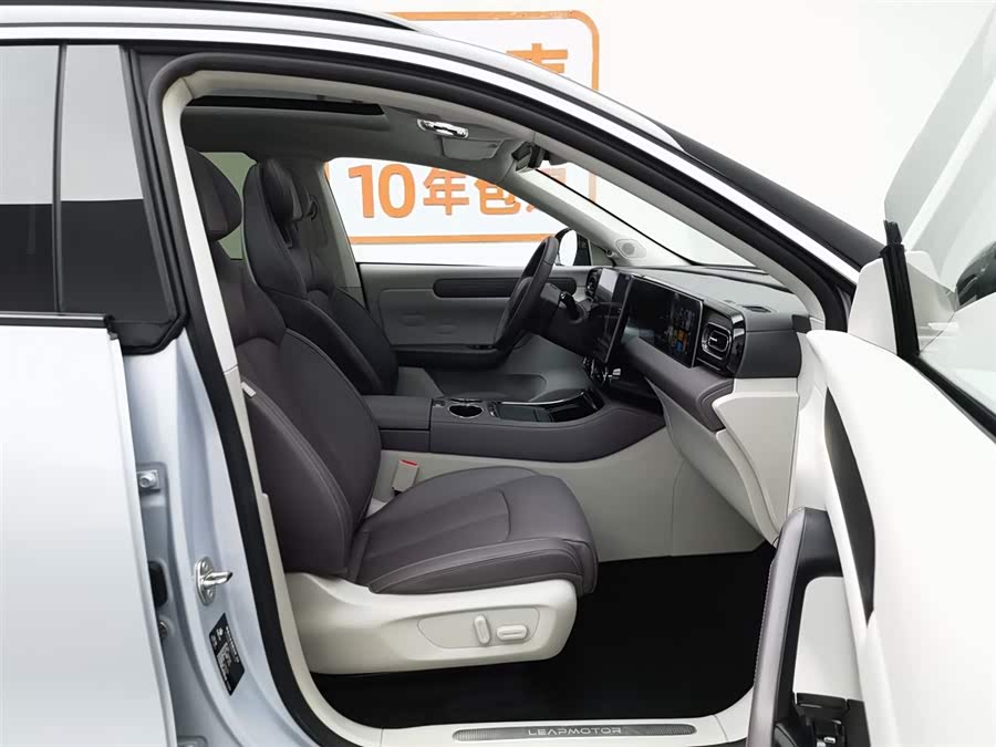 Leapmotor C11 2025 car image #24