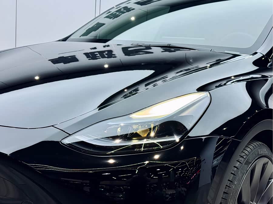 Tesla Model Y 2021 #24 Tesla Model Y 2021 immagine di auto #24