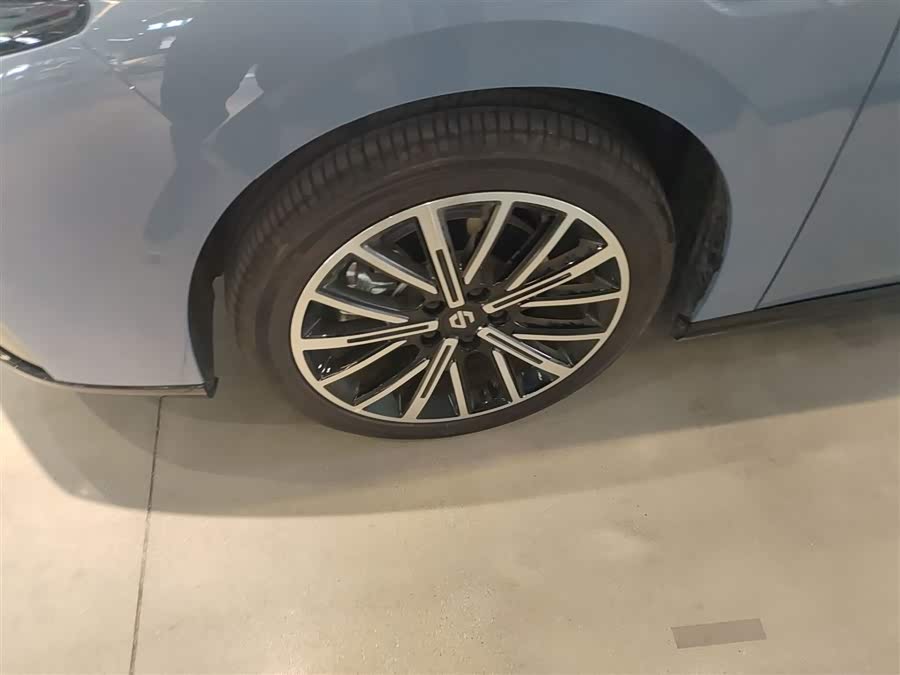 零跑汽车 零跑B01 2025 汽车图片 #24