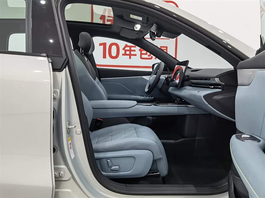 Deepal S05 2024 car image #24