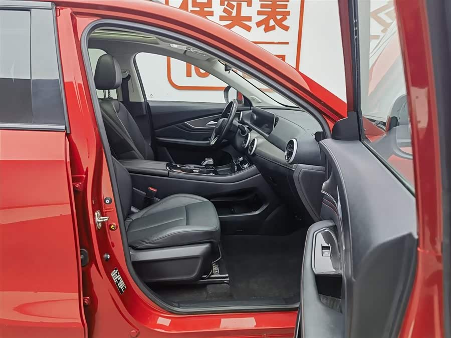 Forthing T5 EVO 2020 car image #24
