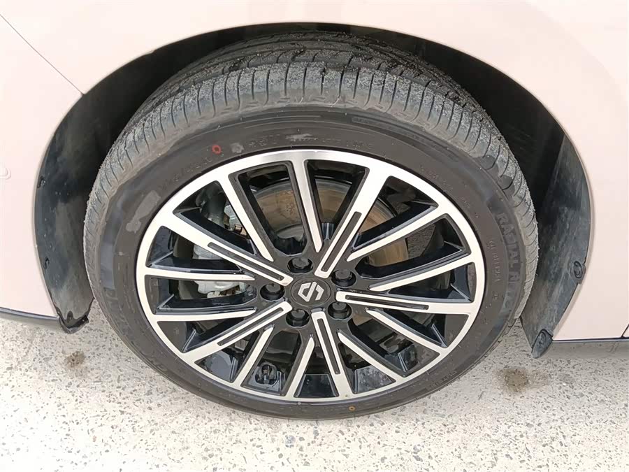 零跑汽车 零跑B01 2025 汽车图片 #24