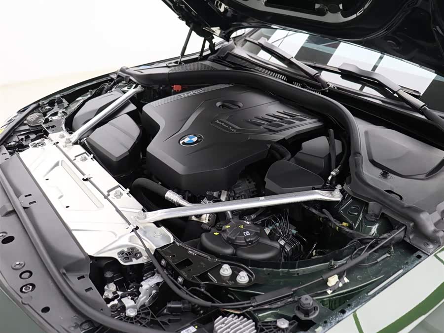 BMW 4 Series 2022 car image #24