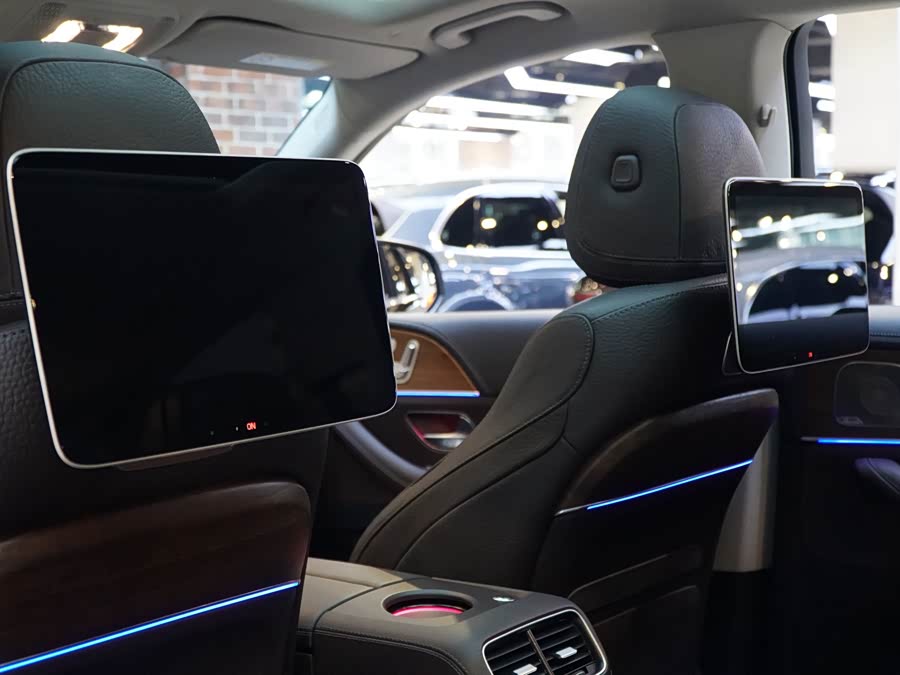 Mercedes-Benz GLS Class 2022 immagine di auto #24