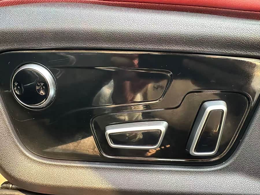 Forthing T5 EVO 2021 #24 Forthing T5 EVO 2021 image de voiture #24