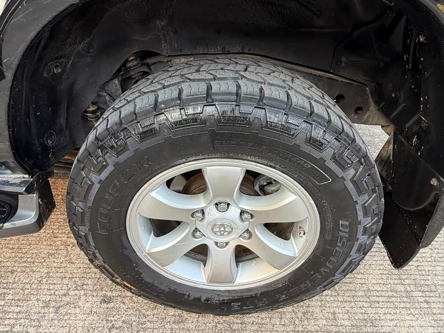 Toyota Prado (Imported) 2005 car image #24