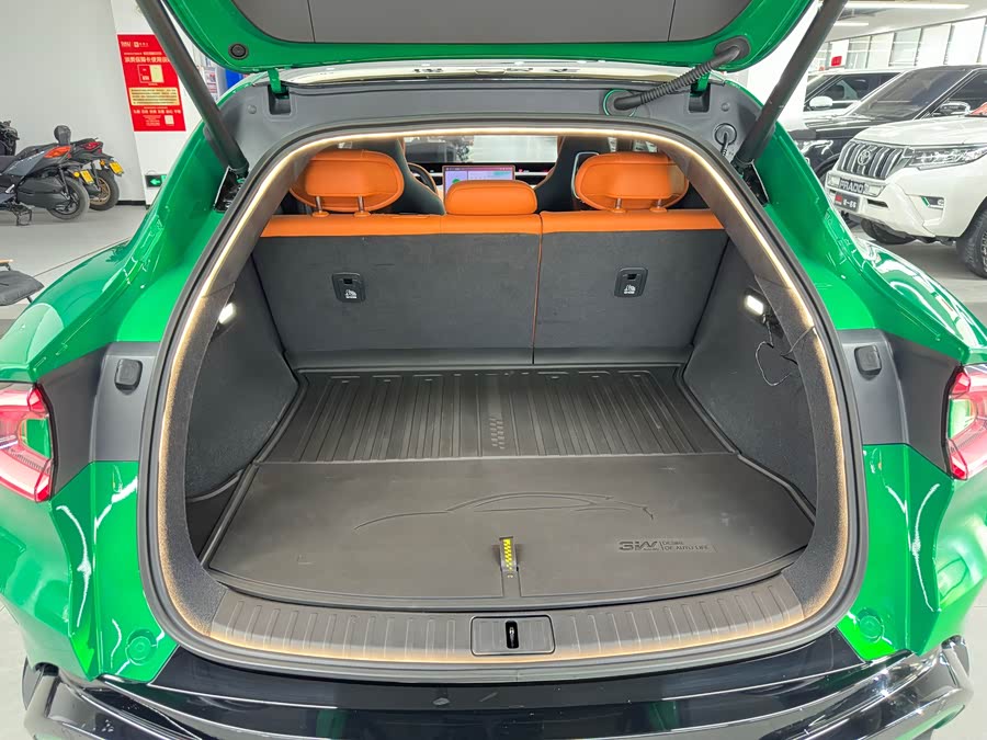 MI YU7 2025 car image #24