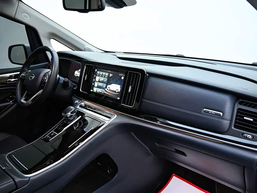 GAC Trumpchi M8 2022 #24 GAC Trumpchi M8 2022 car image #24