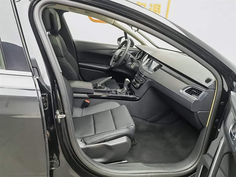 Peugeot 508 2014 car image #24