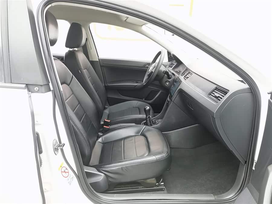 Volkswagen Santana 2013 #24 Volkswagen Santana 2013 immagine di auto #24