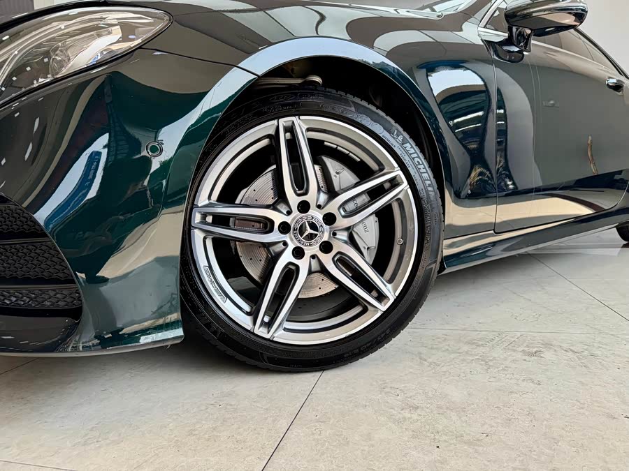 Mercedes-Benz E Class (Imported) 2020 immagine di auto #24