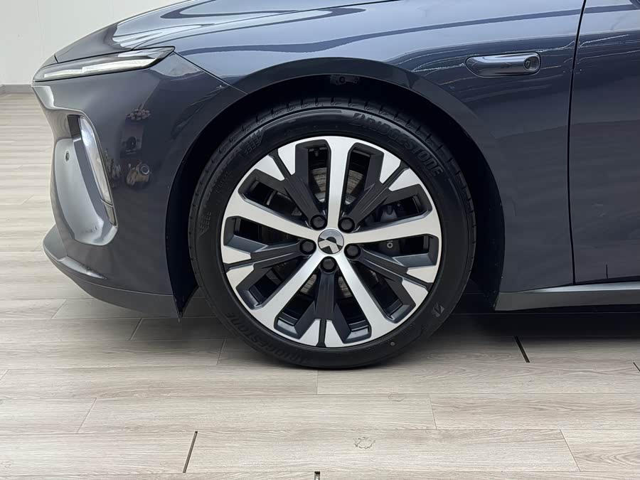 蔚来 蔚来ET7 2022 汽车图片 #24