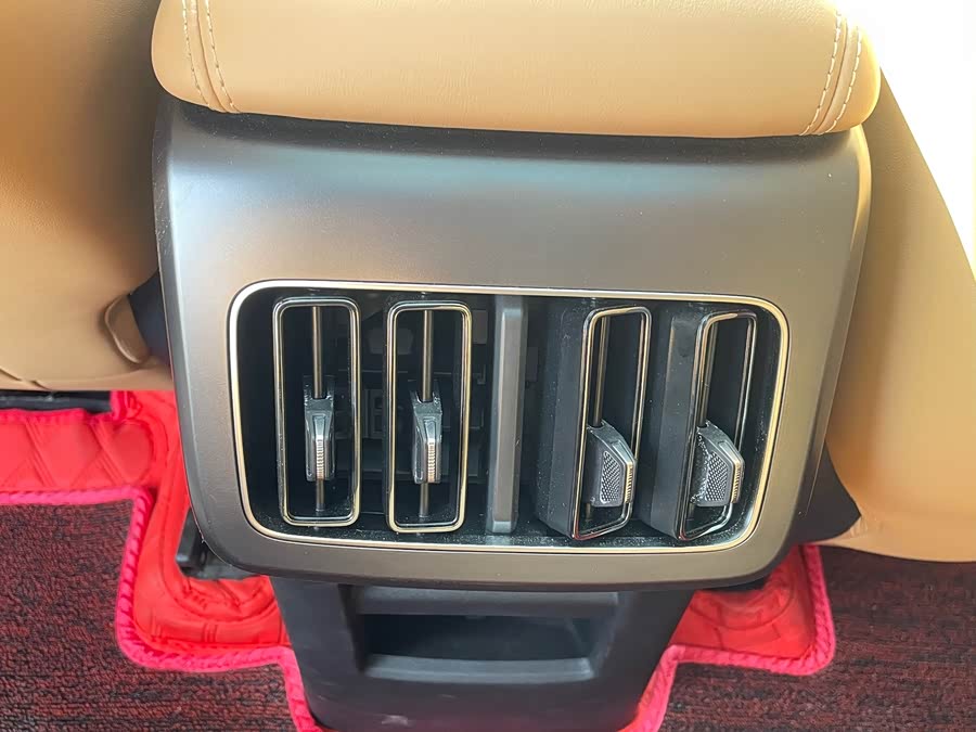 BYD SongL DM-i 2024 car image #24