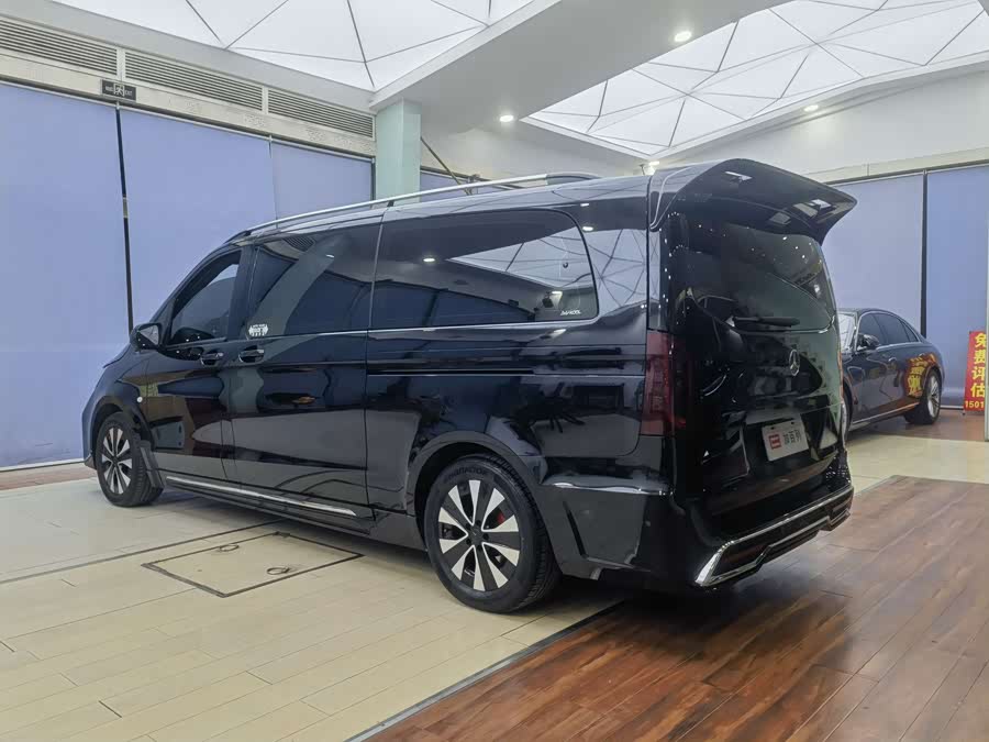 Mercedes-Benz Vito 2024 car image #24