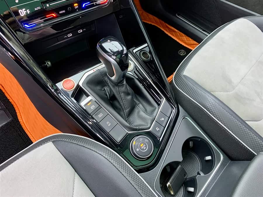 Volkswagen Tayron X 2020 car image #24