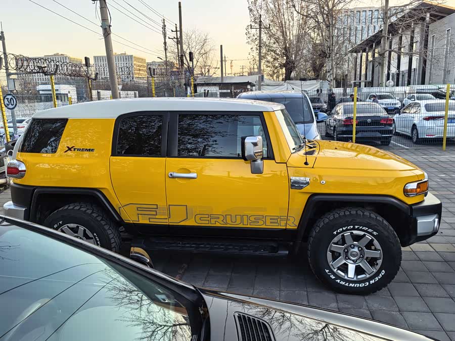 Toyota FJ Cruiser 2019 #24 Toyota FJ Cruiser 2019 immagine di auto #24