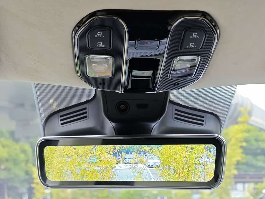 GAC Trumpchi E9 2023 #24 GAC Trumpchi E9 2023 изображение автомобиля #24