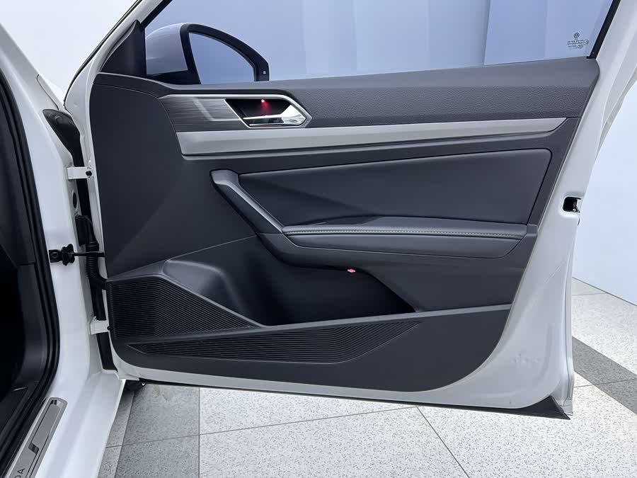 Volkswagen Lavida 2021 immagine di auto #24