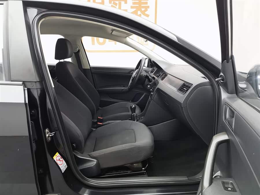 Volkswagen Santana 2013 #24 Volkswagen Santana 2013 immagine di auto #24