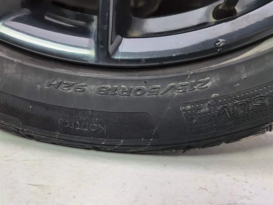 Audi Q2L 2018 car image #24