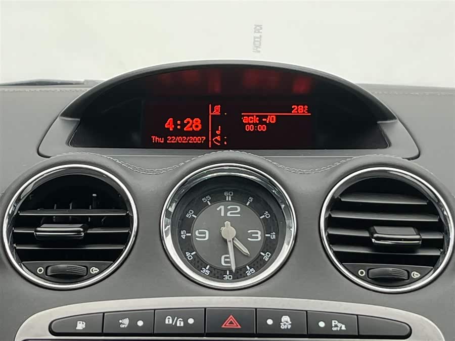 标致 标致RCZ 2012 汽车图片 #24